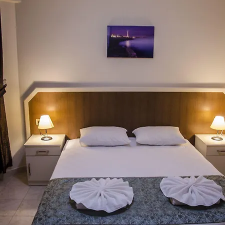 Hotel Yaprak 2*